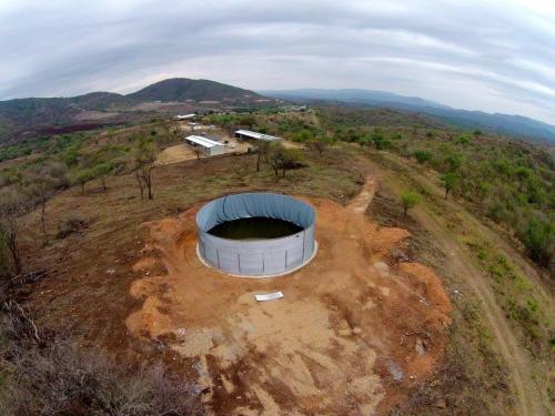 Water tank under construction.jpg